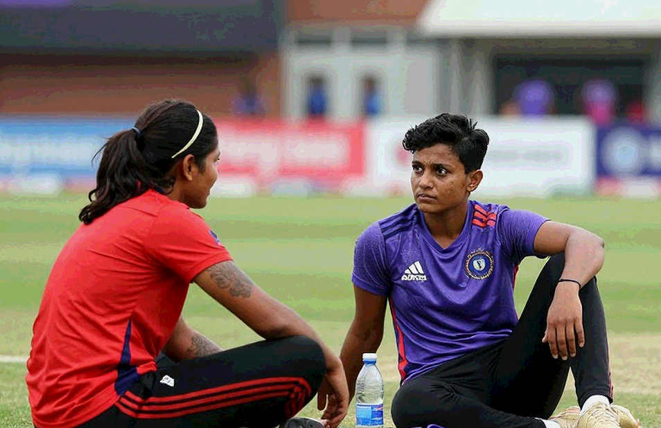 খালি টেবিলের পাঠ: ক্রিকেটের তথ্যশৃঙ্খলে ব্লকচেইন কেন শেষ ওষুধ নয়